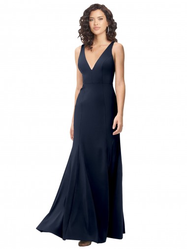 Affordable Sleeveless Dark Navy V-Back A-Line V-Neck Formal Gowns Canada