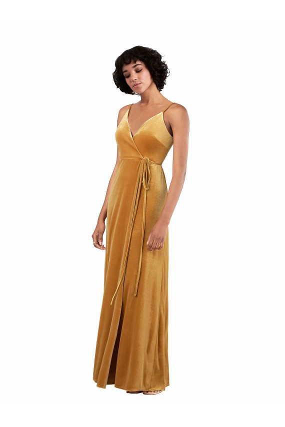 Sleeveless Gold V-Back Column V-Neck Black Tie Formal Dress
