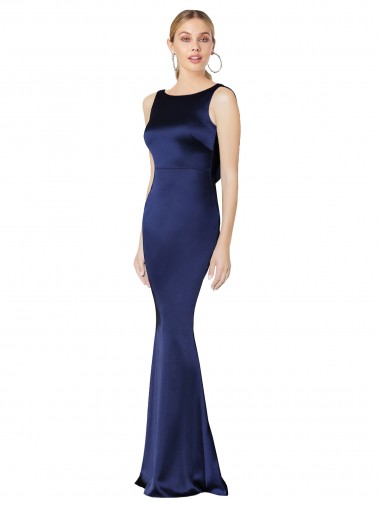 Affordable Sleeveless Dark Navy Low Back Sheath Halter Neck Formal Dress Canada