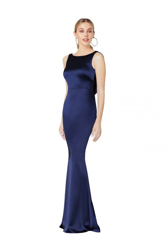 Sleeveless Dark Navy Low Back Sheath Halter Neck Formal Dress